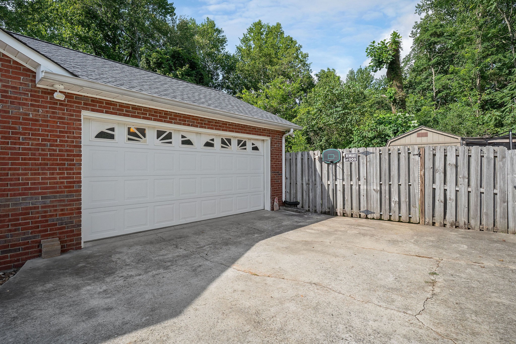 143 Old Qualls Road Cookeville, TN 38506 - Photo 9 of 40 a view of a house with a garage
