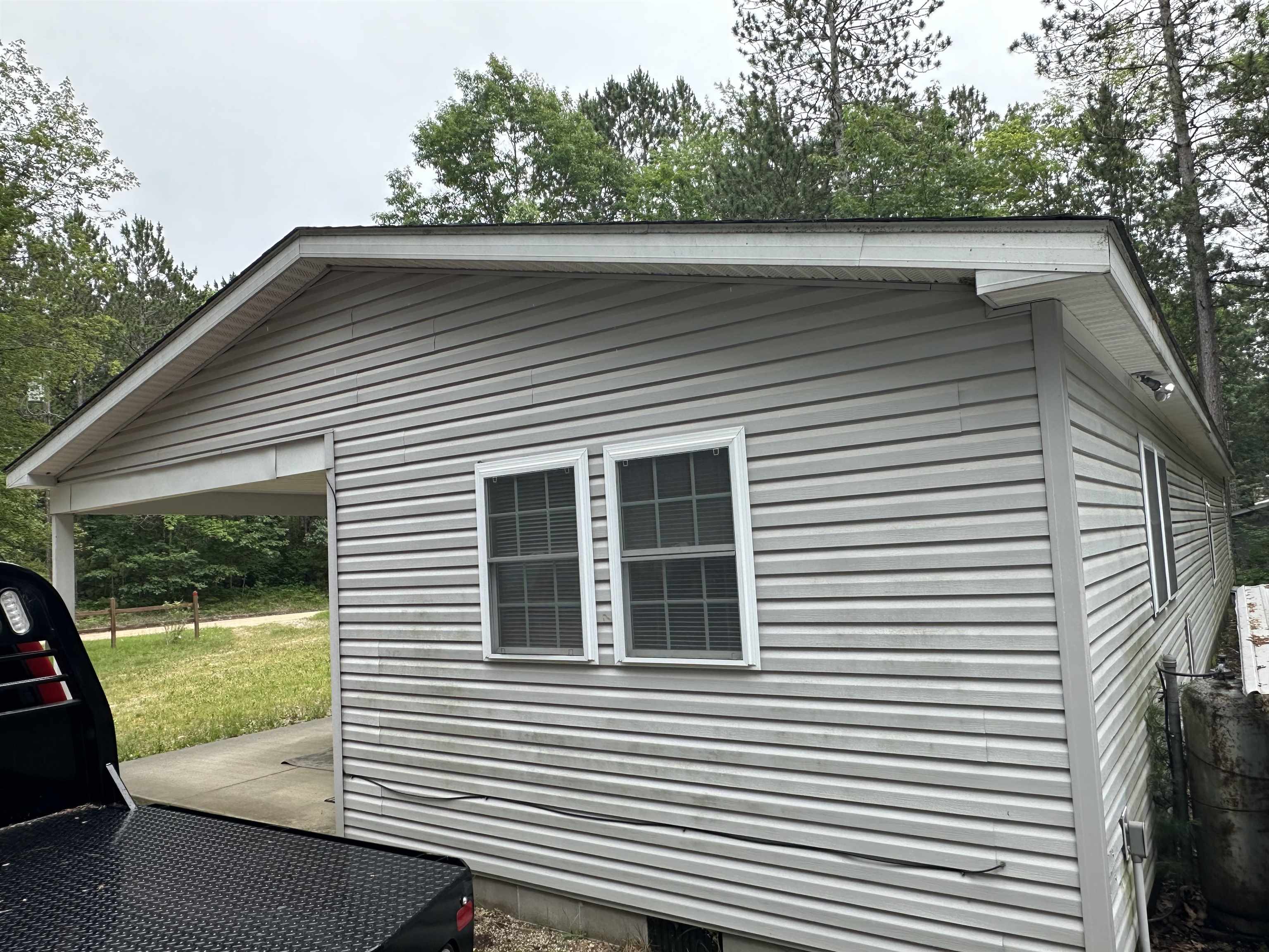 112 Lake Valley Road Northeast Kalkaska, MI 49646 - Photo 10 of 38 1923851-c8286e90-937a-44e8-bd13-2006ee31cf26.JPG