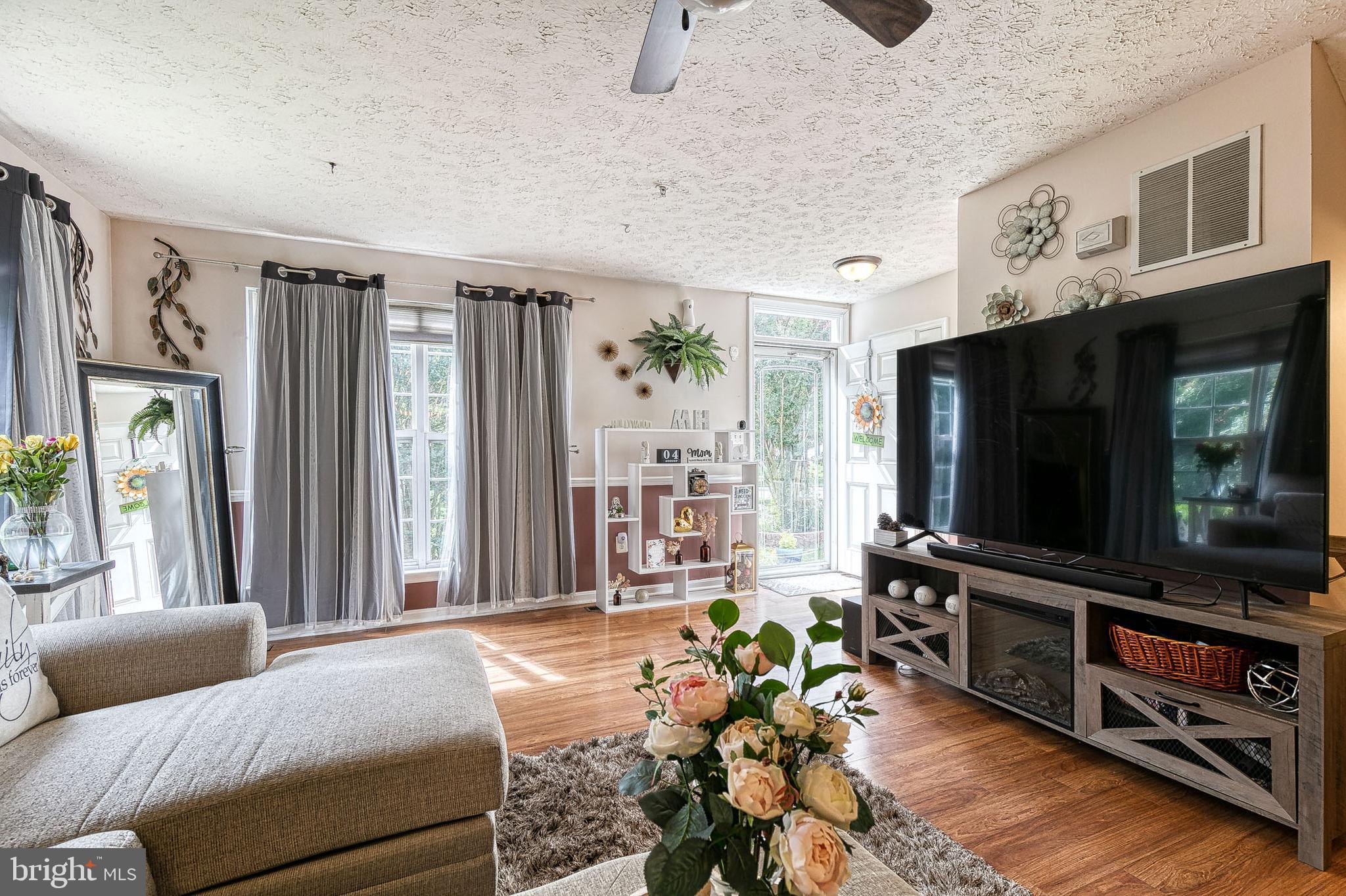 127 Carolstowne Road Reisterstown, MD 21136 - Photo 4 of 28
