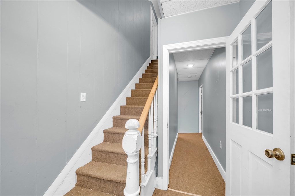 94 Main Street North Andover, MA 01845 - Photo 14 of 29