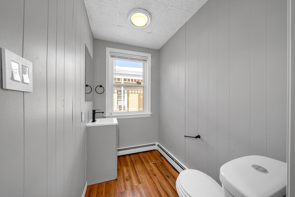 94 Main Street North Andover, MA 01845 - Photo 22 of 29