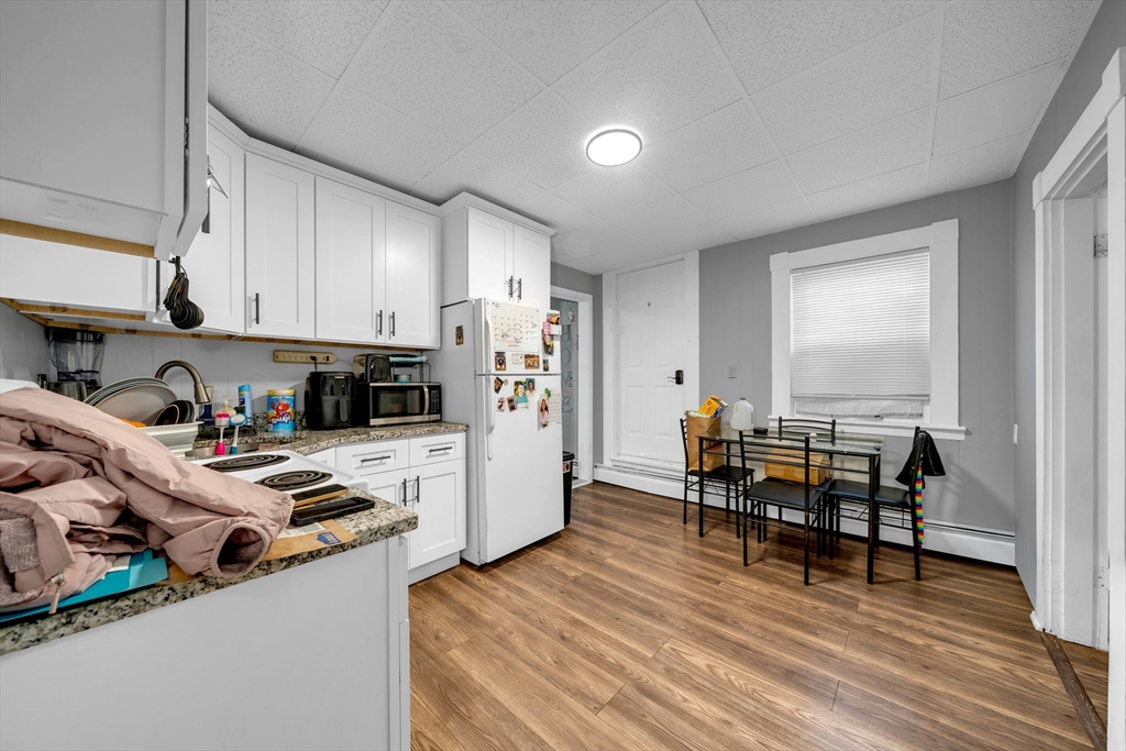 94 Main Street North Andover, MA 01845 - Photo 9 of 29