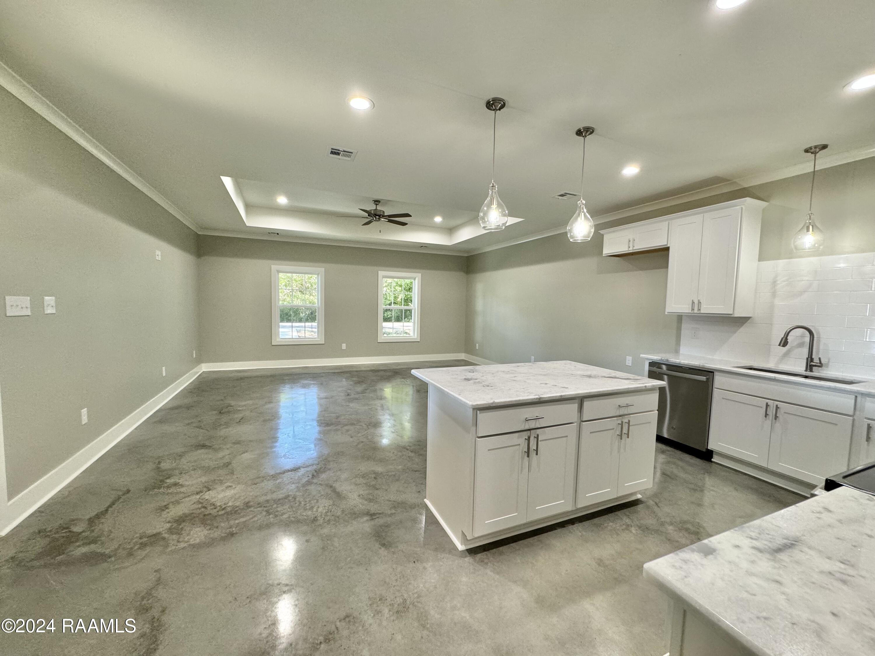 12546 Emner Abshire Road Maurice, LA 70555 - Photo 4 of 24 IMG_6202