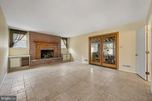 $499,800 | 922 Beaverbank Circle, Towson, MD 21286