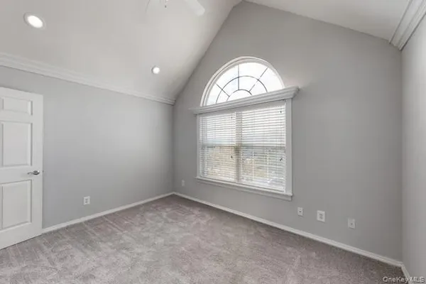 $3,785 | 137 Overlook Drive, Unit 137, Farmingville, NY 11738