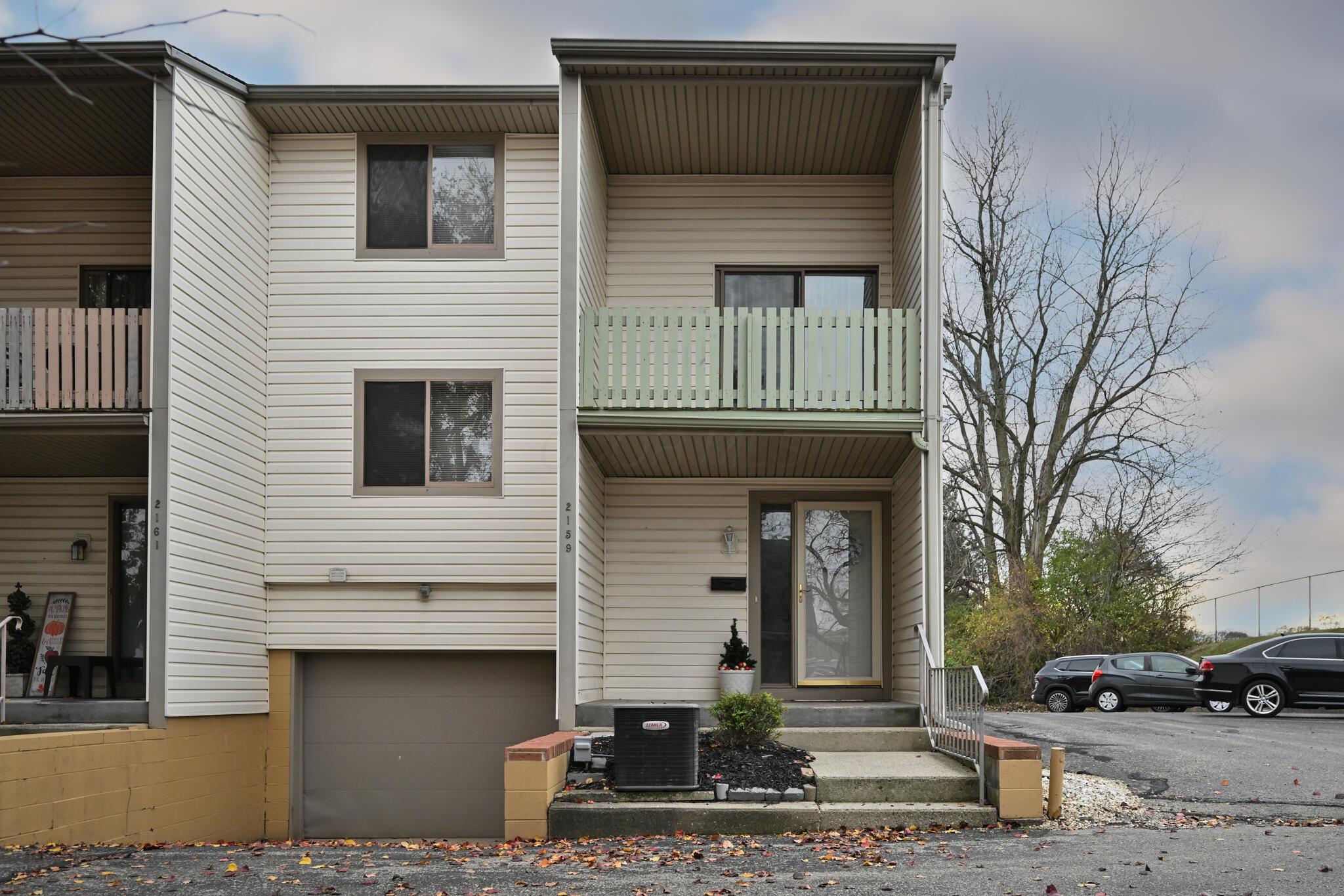 2159 Olympic Street Springfield, OH 45503 - Photo 3 of 37 20251124-2159 Olympic-0003