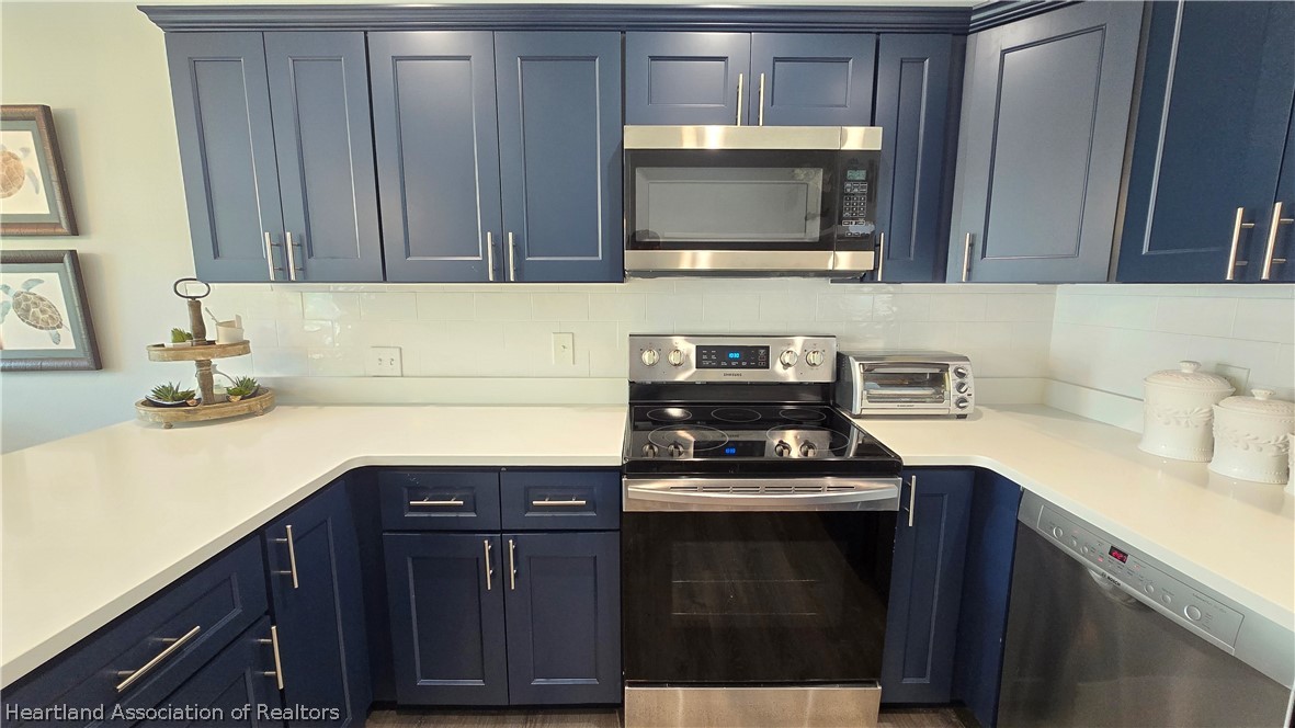 681 Lake June Road Lake Placid, FL 33852 - Photo 9 of 25