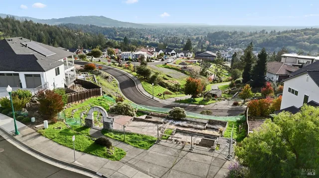 $350,000 | 3658 Bellagio Court, Santa Rosa, CA 95404