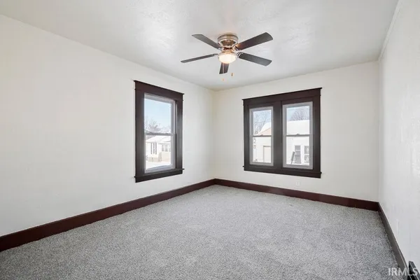 $239,900 | 1201 South Washington Street, Kokomo, IN 46902