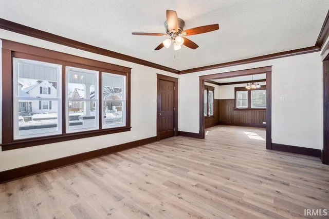 $239,900 | 1201 South Washington Street, Kokomo, IN 46902