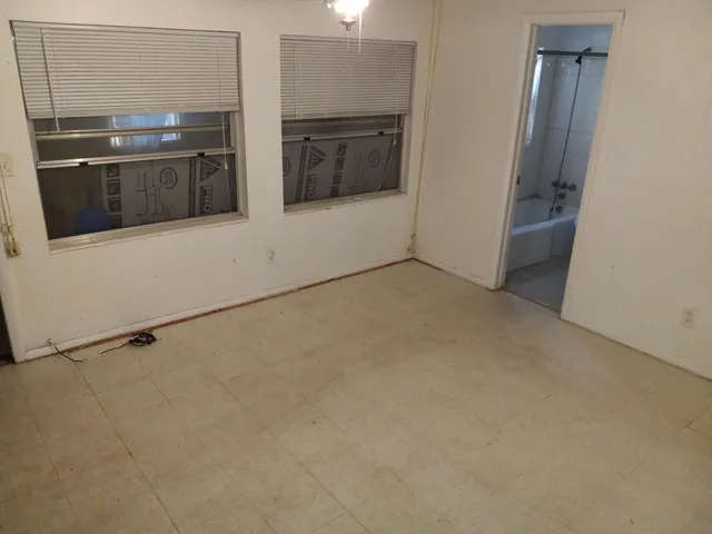 $395,000 | 347 West Merritt Avenue, Merritt Island, FL 32953