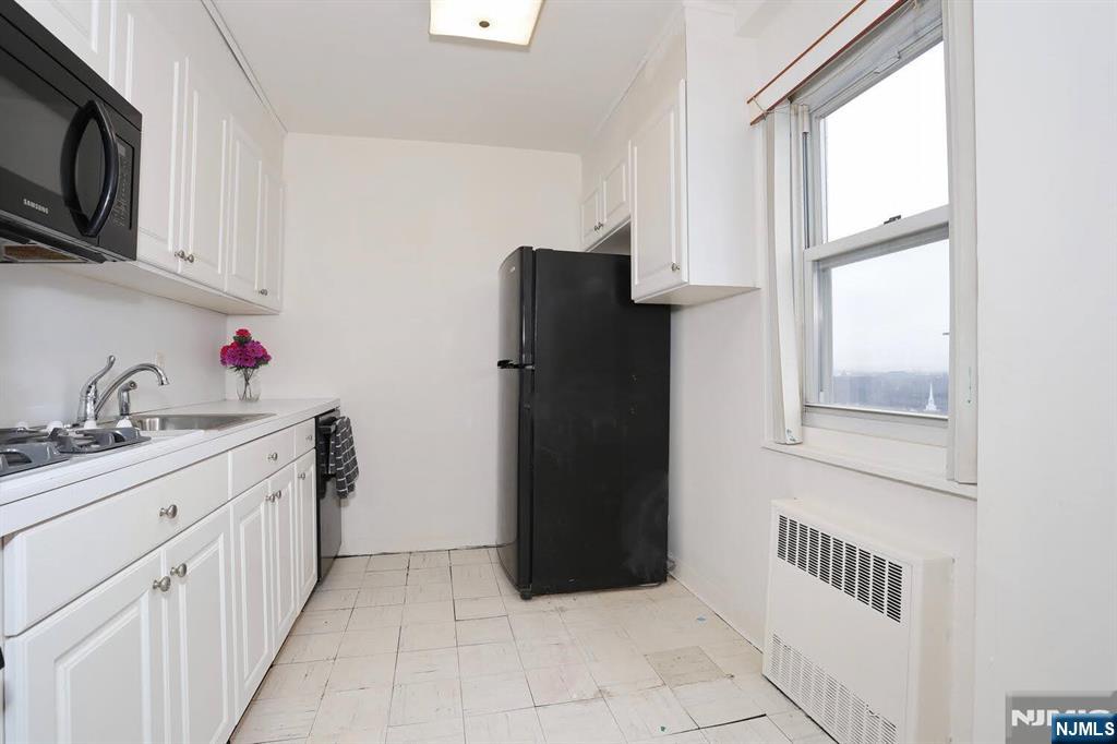 280 Prospect, Unit 6J Hackensack, NJ 07601 - Photo 21 of 43
