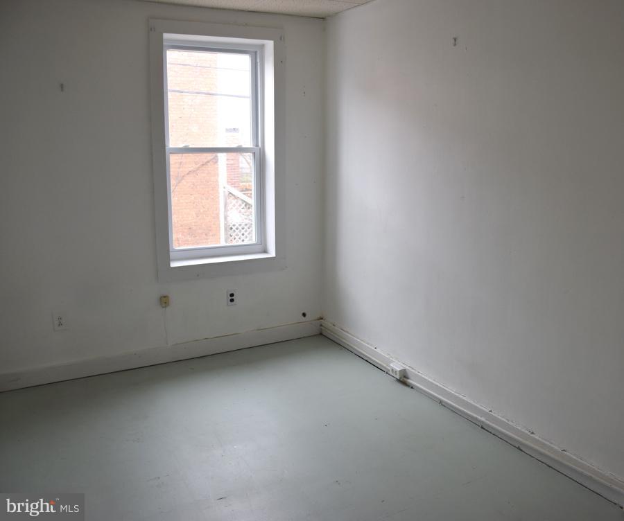 3636 Keswick Road Baltimore, MD 21211 - Photo 7 of 10