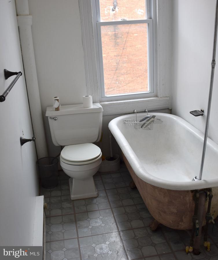 3636 Keswick Road Baltimore, MD 21211 - Photo 8 of 10