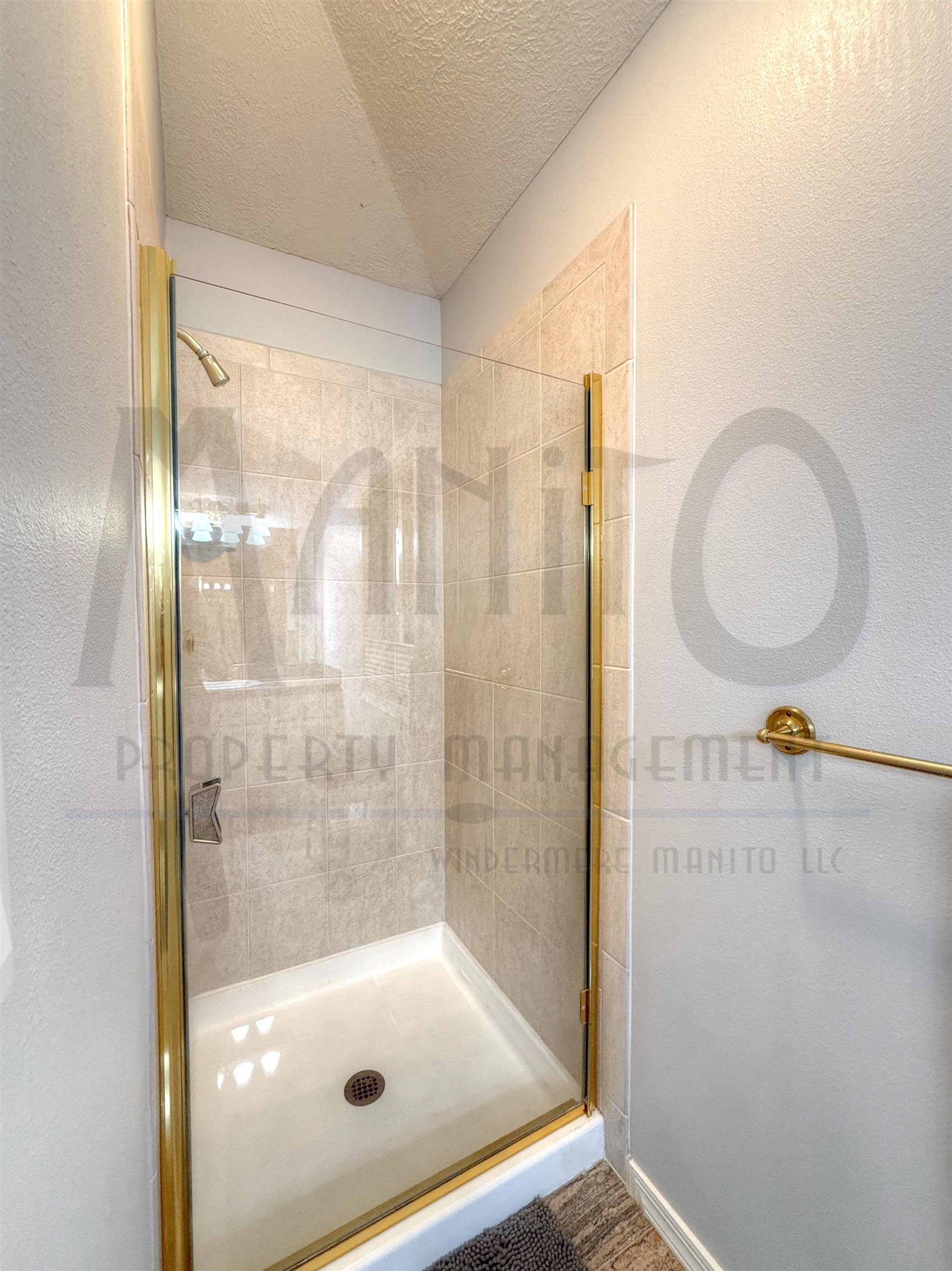 1819 East South Ridge Drive Spokane, WA 99223 - Photo 19 of 34