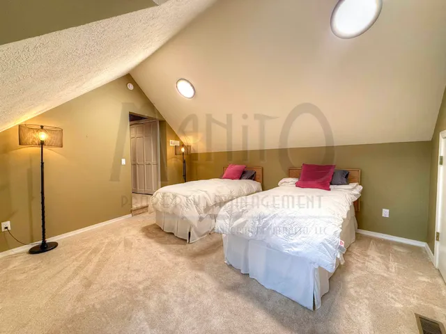 $4,450 | 1819 East South Ridge Drive, Spokane, WA 99223