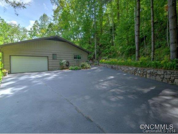 30 Hidden Falls Road Maggie Valley, NC 28751 - Photo 6 of 24 Gallery Image 6