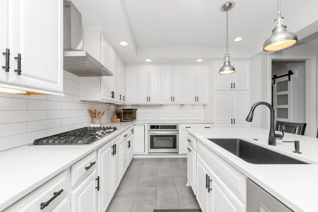 $949,900 | 8399 Parkstone Terrace, Unit TERR, Mattawan, MI 49071