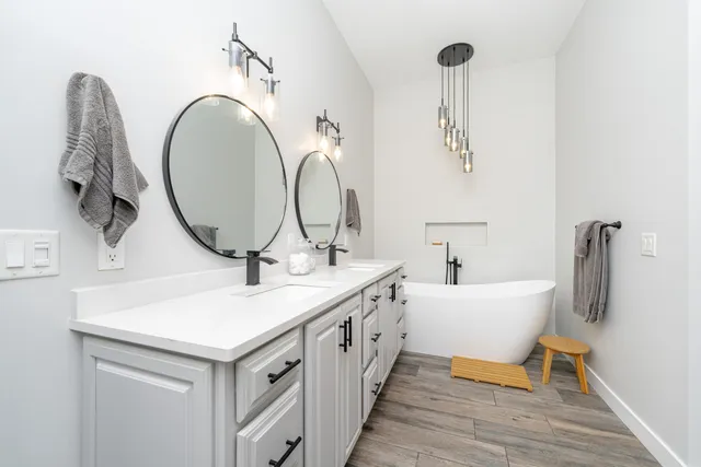 $949,900 | 8399 Parkstone Terrace, Unit TERR, Mattawan, MI 49071