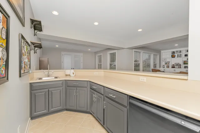 $949,900 | 8399 Parkstone Terrace, Unit TERR, Mattawan, MI 49071