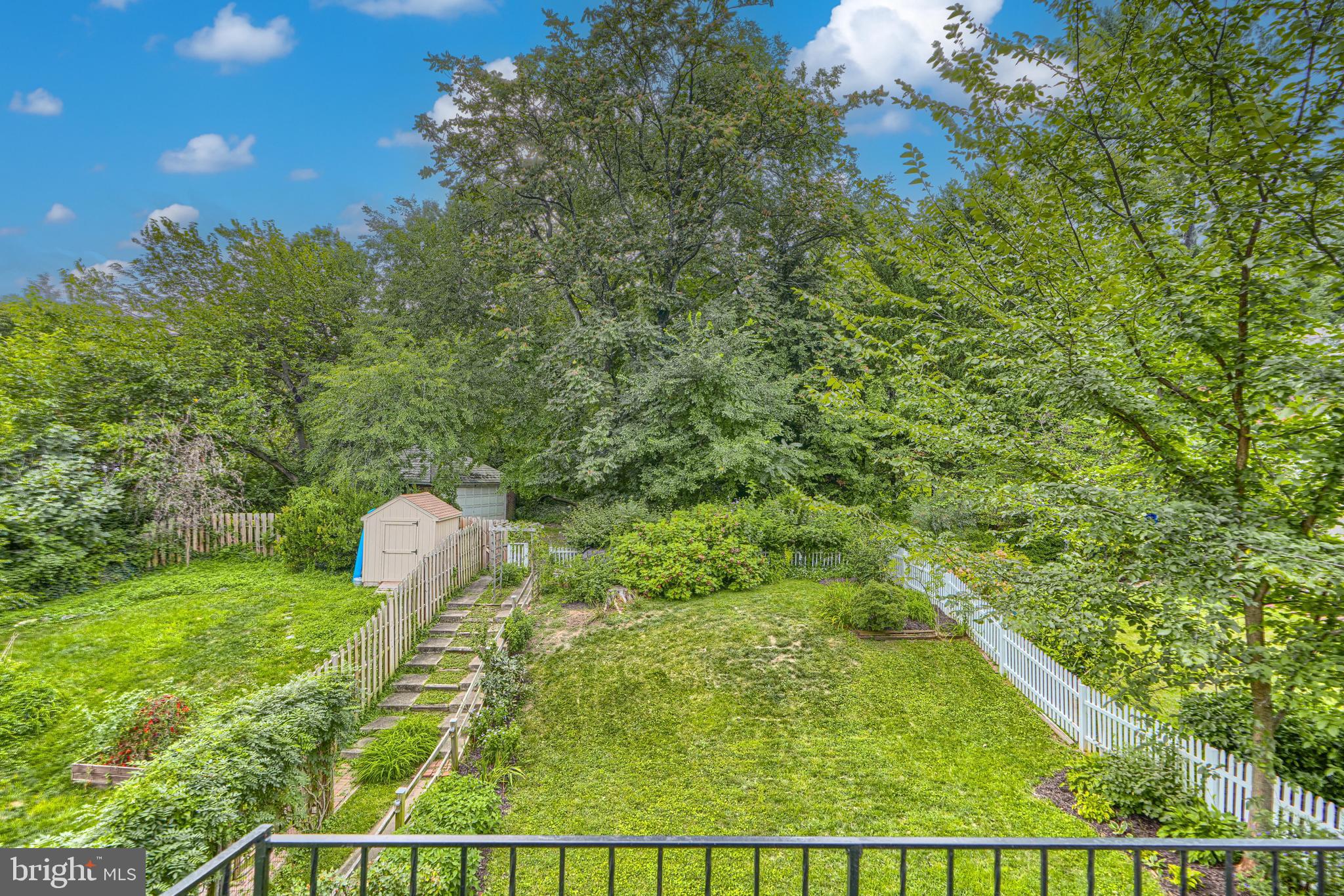 4206 Wickford Road Baltimore, MD 21210 - Photo 40 of 70 View of backyard from bedroom 3 balcony