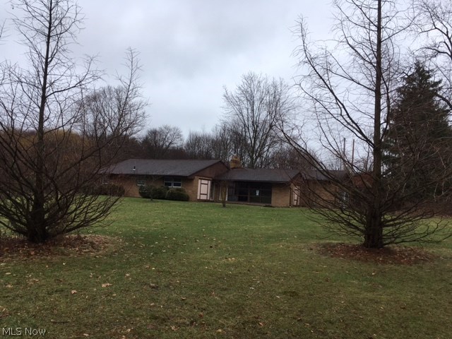 7827 Beach Road Wadsworth, OH 44281 - Photo 3 of 35 Gallery Image 3