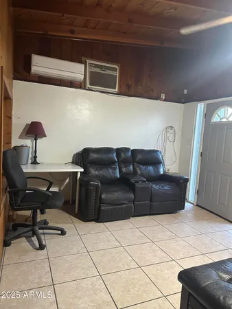 $189,900 | 6602 South 22nd Place, Phoenix, AZ 85042