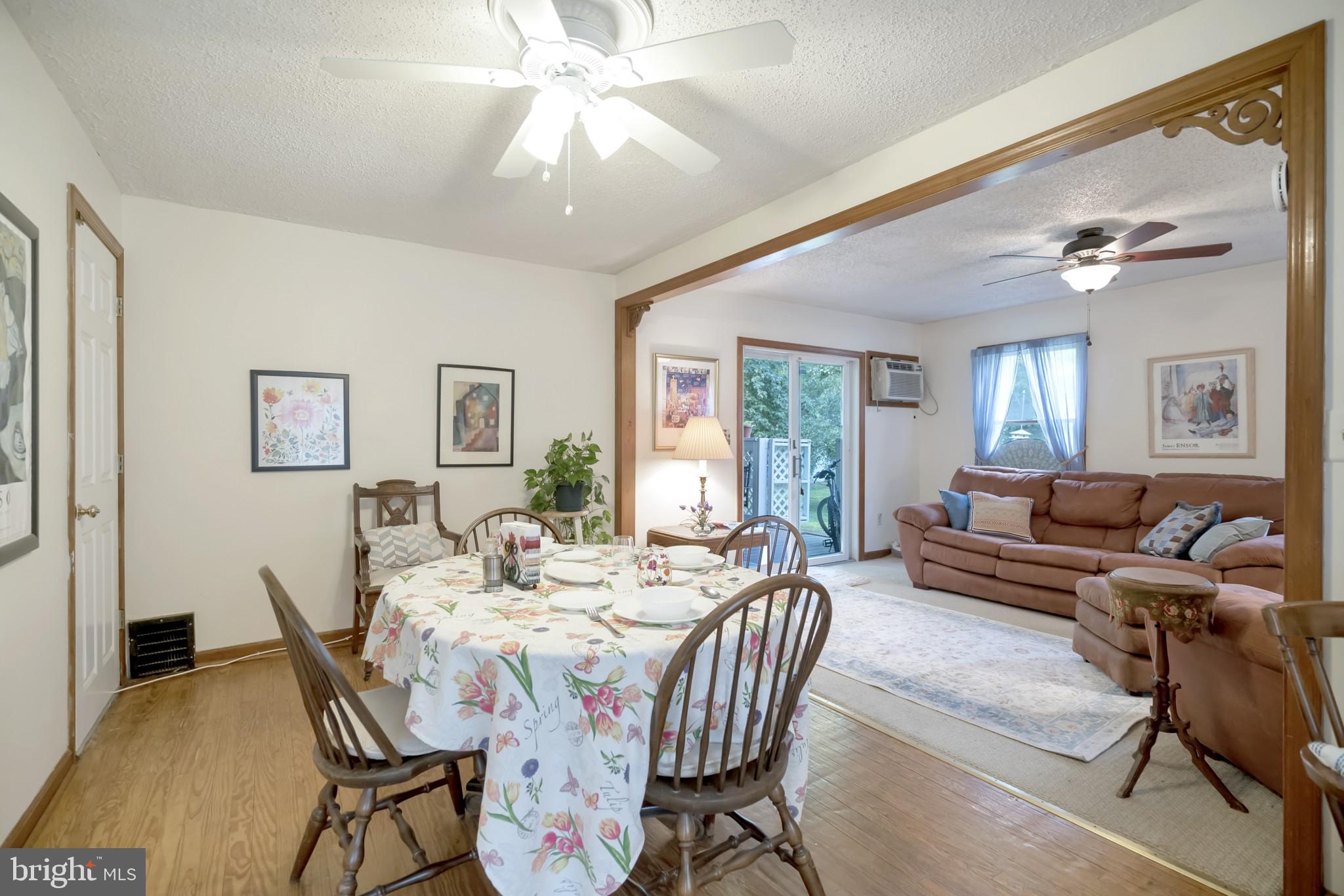 377 North Post Road Princeton Junction, NJ 08550 - Photo 4 of 29