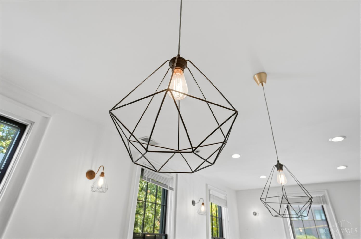 1314 Spring Street Cincinnati, OH 45202 - Photo 10 of 37 Gallery Image 10