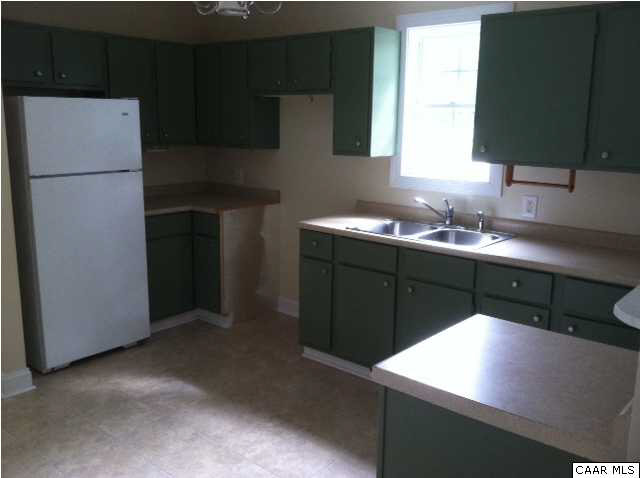 2279 Willow Brook Road Bumpass, VA 23024 - Photo 10 of 13 Office Kitchen