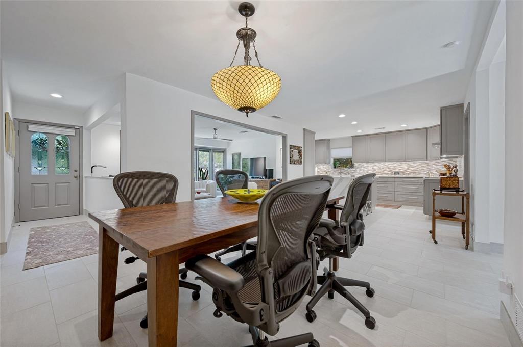 3525 Timberview Road Dallas, TX 75229 - Photo 12 of 26 Gallery Image 12