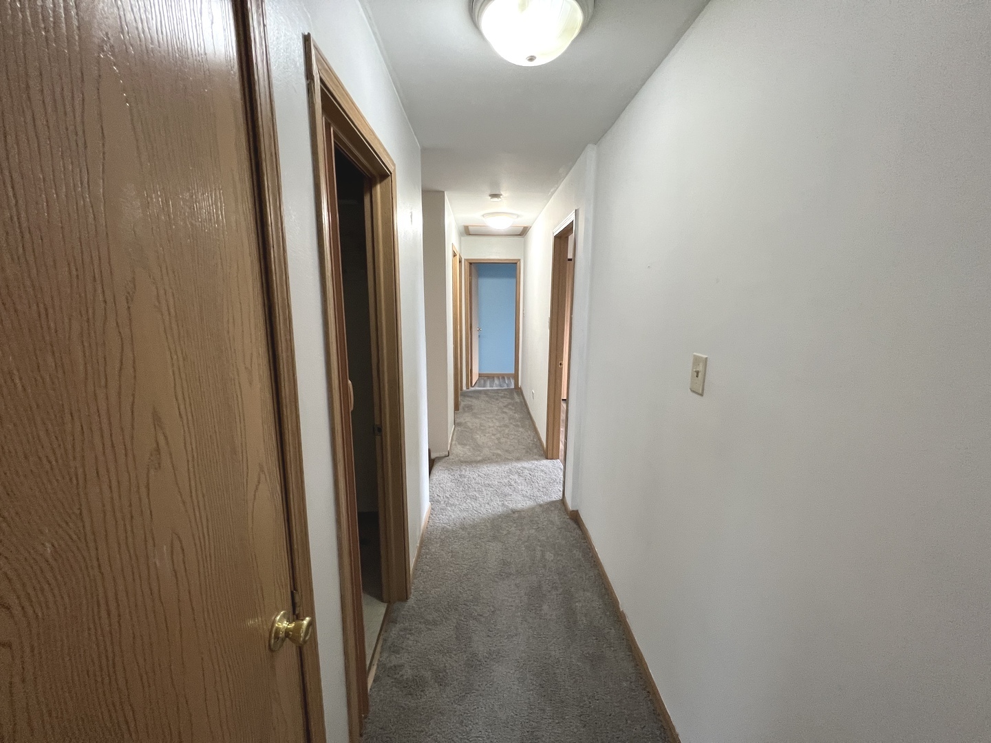 1301 Brookfield Drive Plainfield, IL 60586 - Photo 12 of 25 a view of a hallway