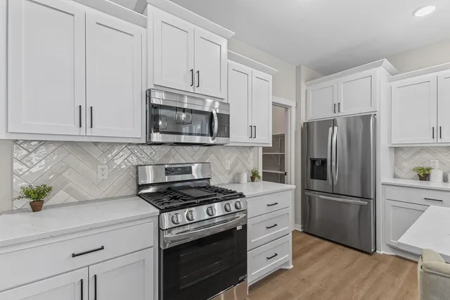 $499,900 | 13810 102nd Court North, Maple Grove, MN 55369