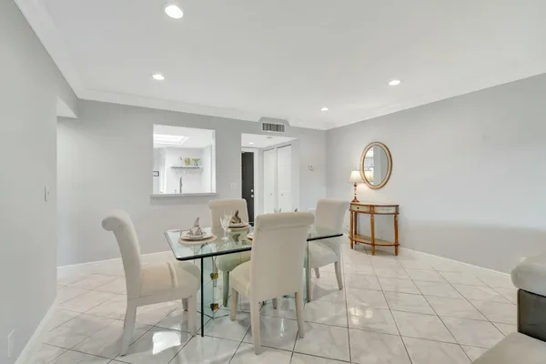 $1,895 | 14823 Cumberland Drive, Unit 202 BLDG M, Delray Beach, FL 33446