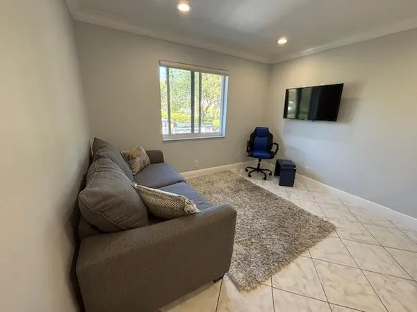 $1,895 | 14823 Cumberland Drive, Unit 202 BLDG M, Delray Beach, FL 33446