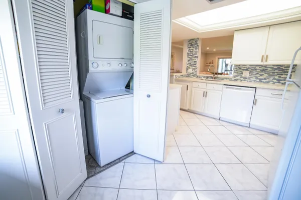 $1,895 | 14823 Cumberland Drive, Unit 202 BLDG M, Delray Beach, FL 33446