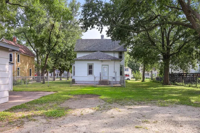 $249,900 | 716 1st Street Northwest, Faribault, MN 55021