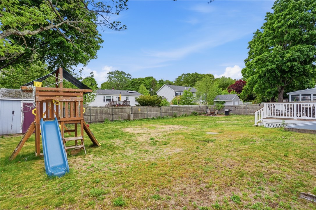 14 Beatrice Avenue Warwick, RI 02889 - Photo 28 of 31