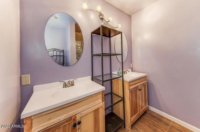 137 East Fremont Drive Tempe, AZ 85282 - Photo 28 of 35 Fremont28-Bathroom2