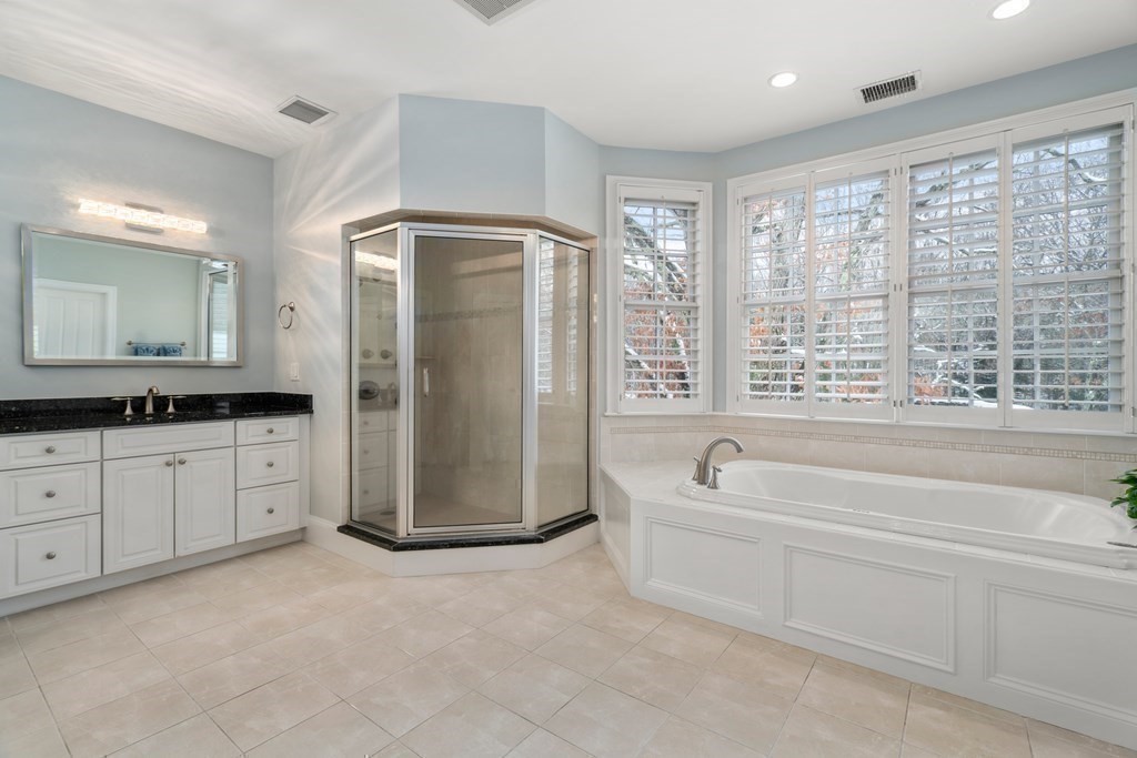 8 Stonegate Lane Dover, MA 02030 - Photo 25 of 42