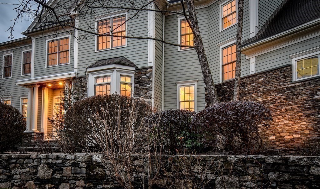 8 Stonegate Lane Dover, MA 02030 - Photo 38 of 42