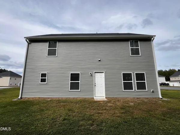 $1,995 | 46 East Boulder Road, Henderson, NC 27537