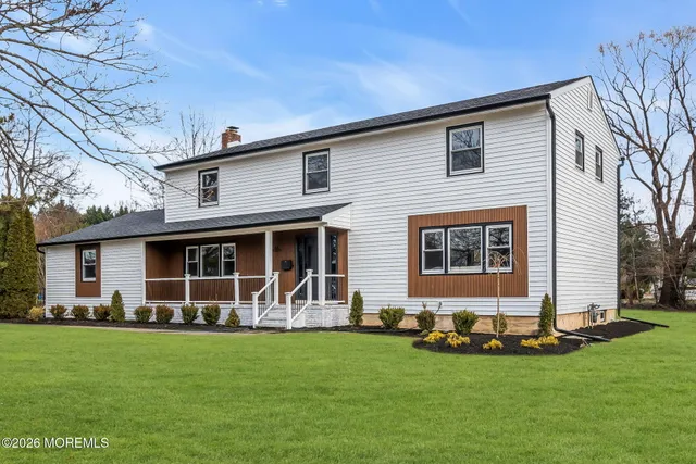 a front view of house with yard