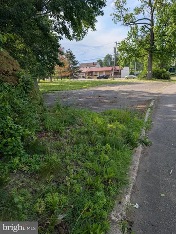 a view of an outdoor space with a lake view