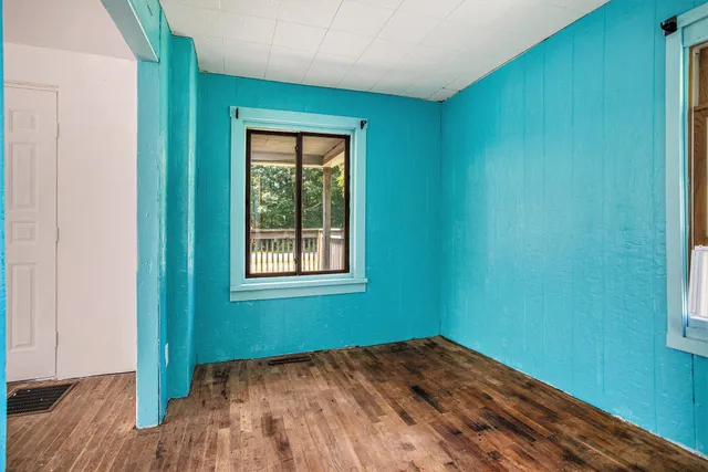 $164,900 | 8934 5 Mile Road, East Leroy, MI 49051