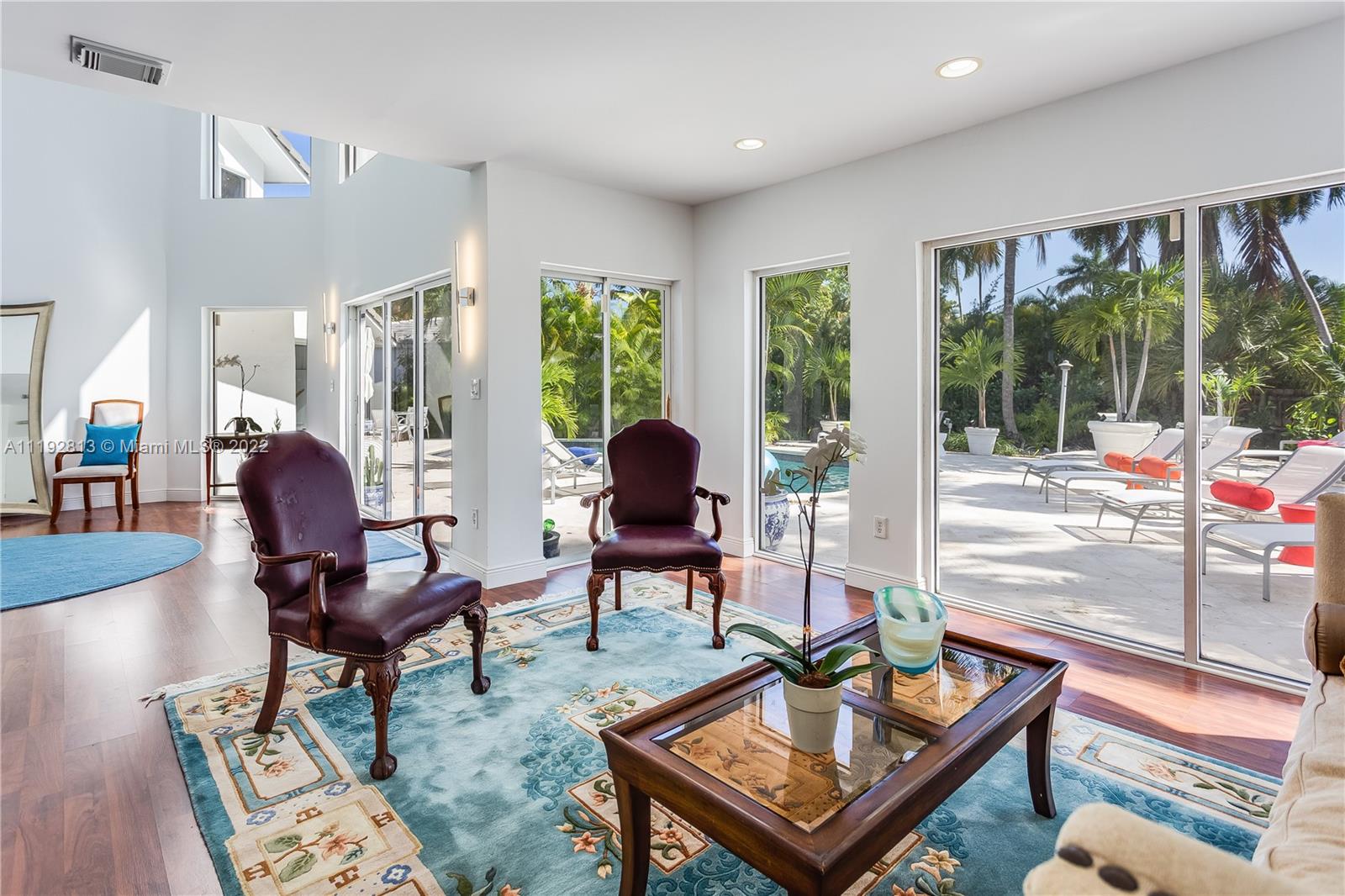 6180 Pine Tree Drive Miami Beach, FL 33140 - Photo 16 of 32