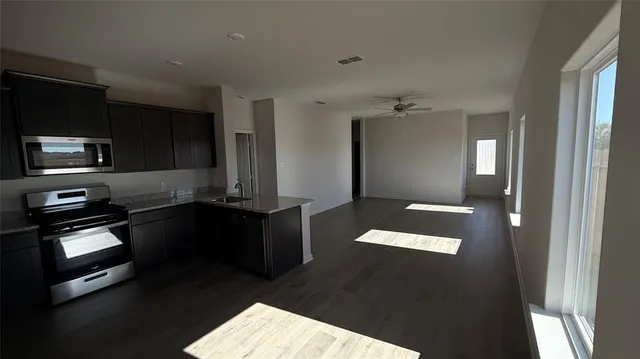 $2,100 | 8205 White Wolf Trail, Ponder, TX 76259