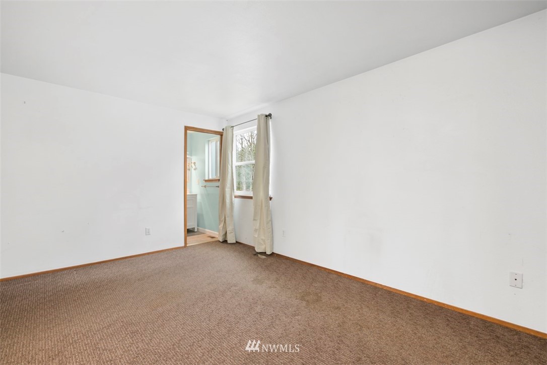 23011 20th Avenue Southeast Bothell, WA 98021 - Photo 11 of 23 Gallery Image 11