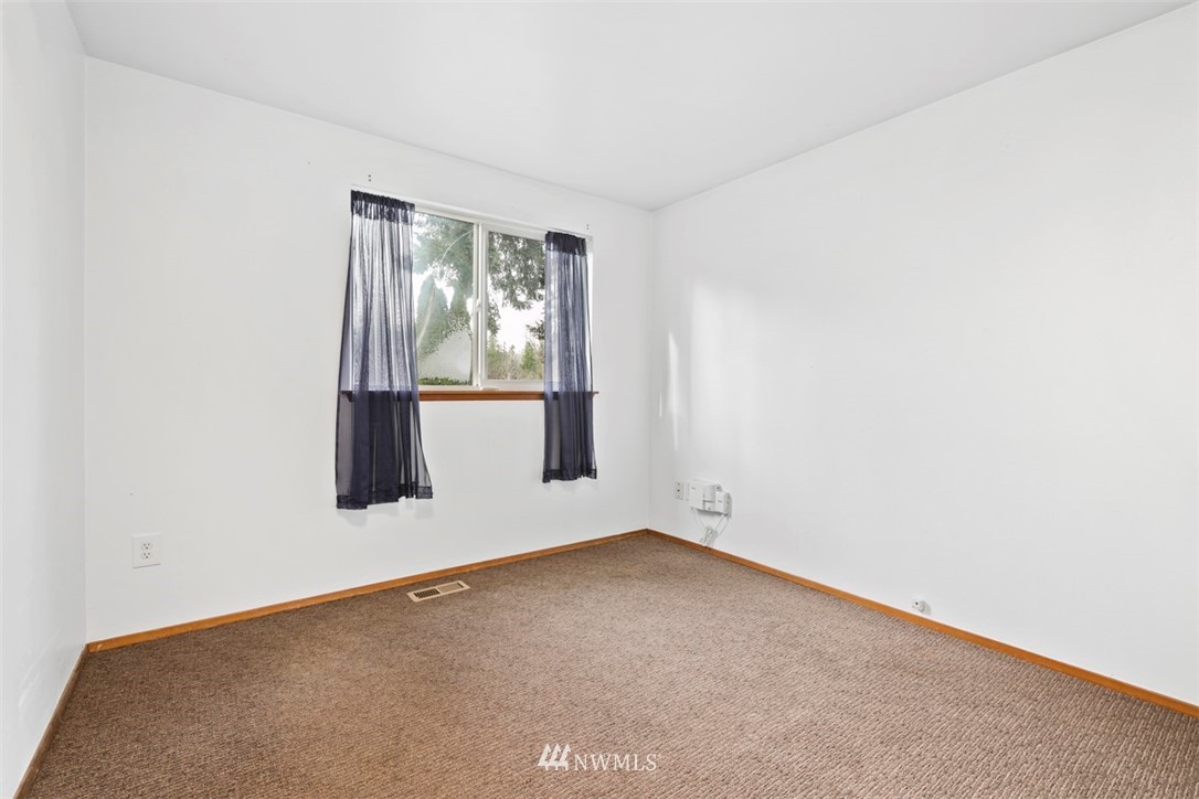 23011 20th Avenue Southeast Bothell, WA 98021 - Photo 13 of 23 Gallery Image 13