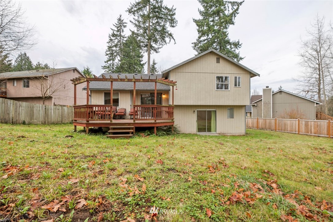 23011 20th Avenue Southeast Bothell, WA 98021 - Photo 3 of 23 Gallery Image 3
